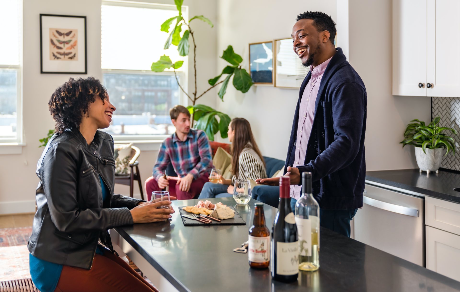 Amenities Features Item